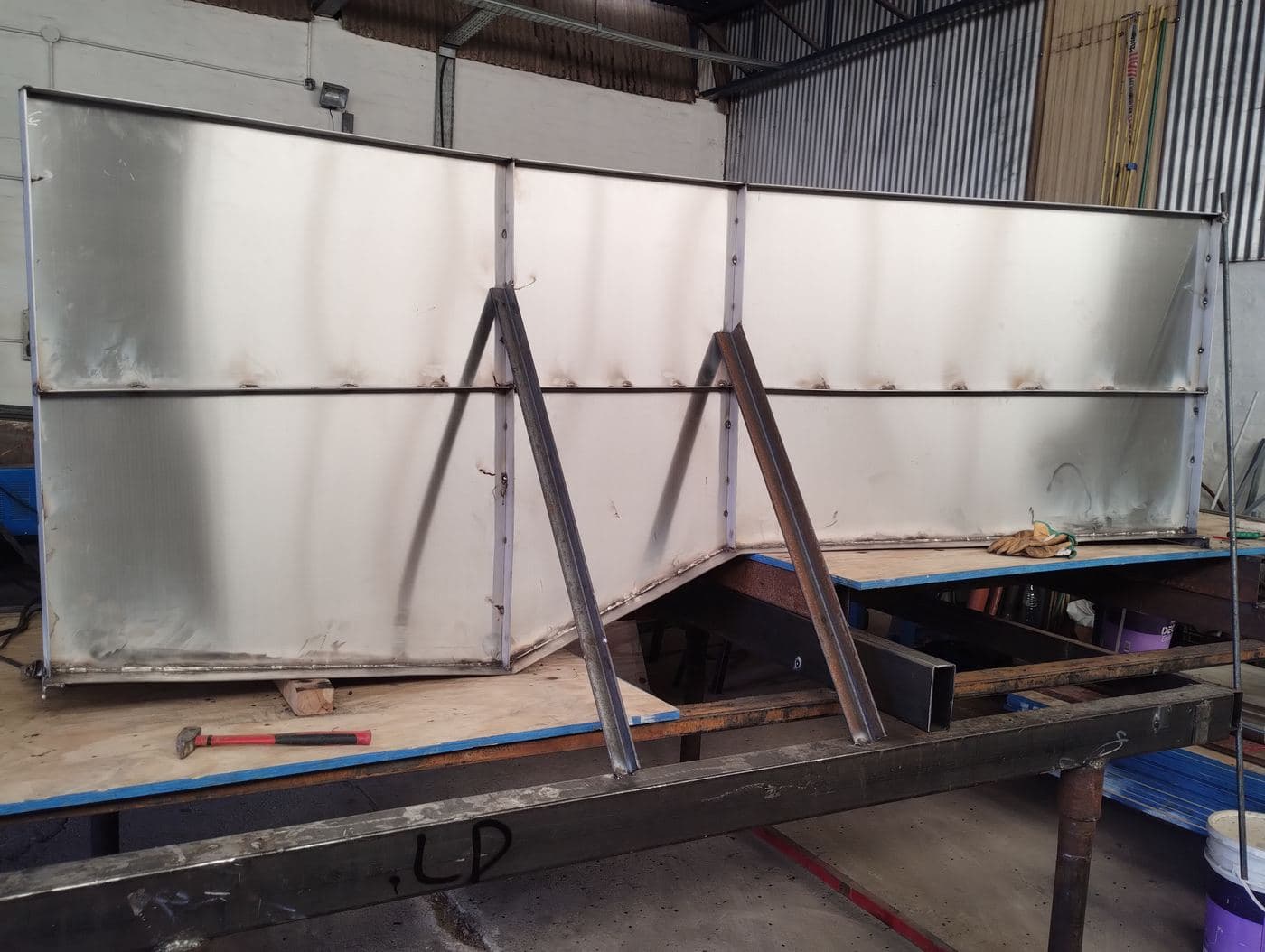 Compuertas para canales de riego